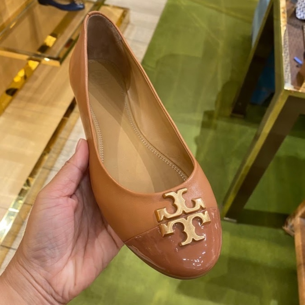 Tory Burch Everly Tan Flats — 8